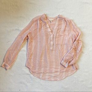 🥳3/$30🌸 rose blouse H&M